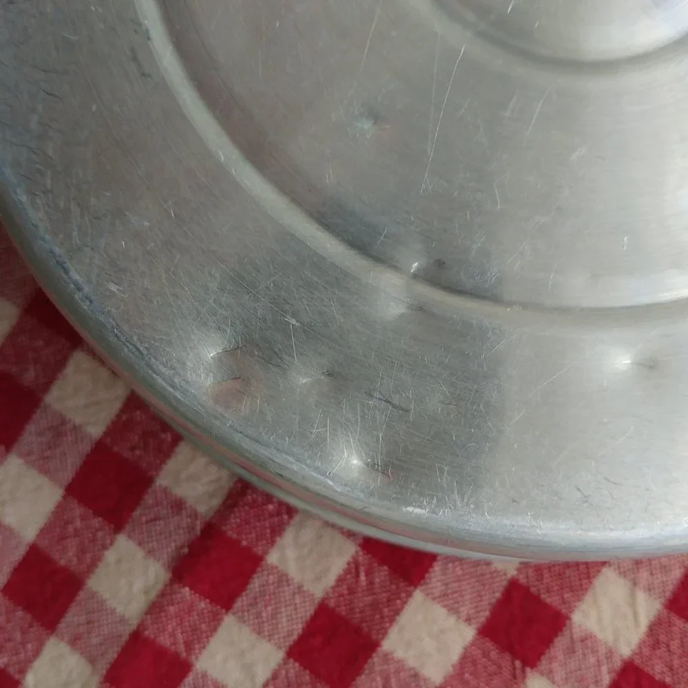 3 Vintage Aluminum Round Pans